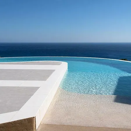 Evilia Luxury Vilă *