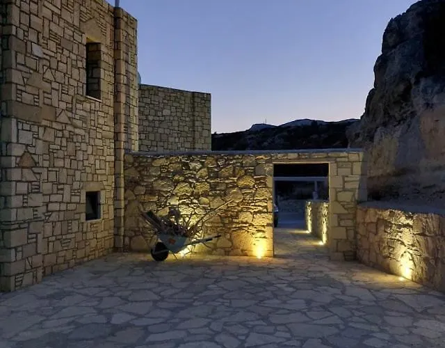 Evilia Luxury * Amoopi