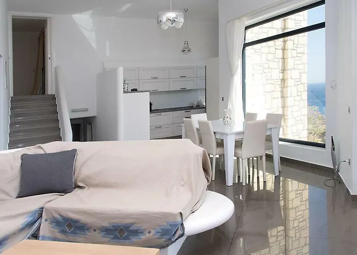 Villa Evilia Luxury Amoopi